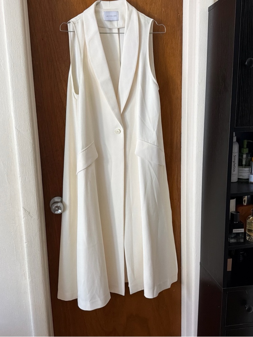 Lafayette 148 Sleeveless Cream Longline Blazer